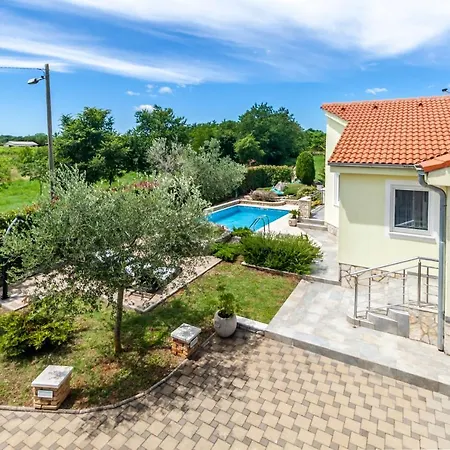 Villa Sole Istria, Holliday Near Pula, Ferienvilla Istrien