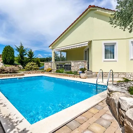 Sole Istria, Holliday Near Pula, Ferienvilla Istrien Villa Marcana