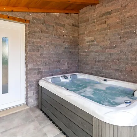 Villa Sole Istria, Holliday Near Pula, Ferienvilla Istrien