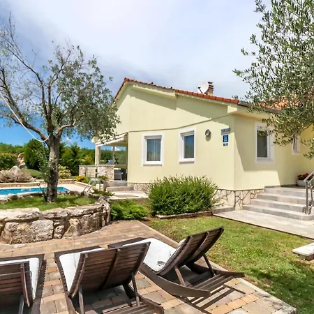 Sole Istria, Holliday Near Pula, Ferienvilla Istrien Villa Marcana