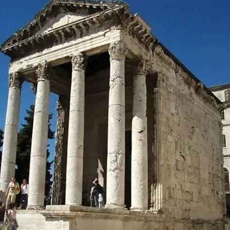 Sole Istria, Holliday Near Pula, Ferienvilla Istrien * Marcana